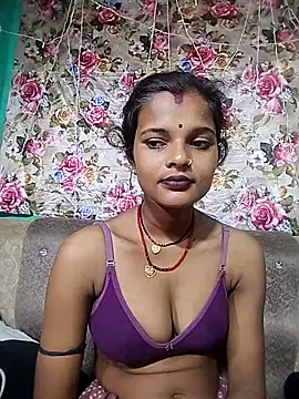 Snapshot of Maya_bhoji chatting on 18, 11, 2025 Maya bhoji online show from 18, 11, 2025