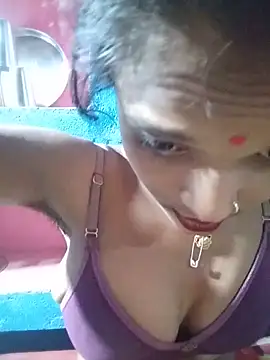 Snapshot of Maya_bhoji chatting on 11, 5, 2026 Maya bhoji online show from 11, 5, 2026