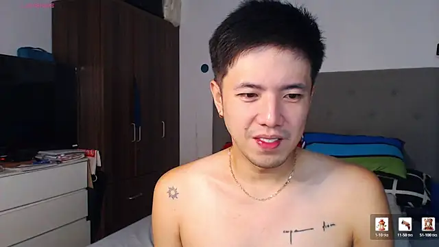 Snapshot of Addictiveboi chatting on 3, 2, 2026 Addictiveboi online show from 3, 2, 2026