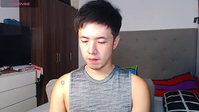 Snapshot of Addictiveboi chatting on 10, 2, 2026 Addictiveboi online show from 10, 2, 2026