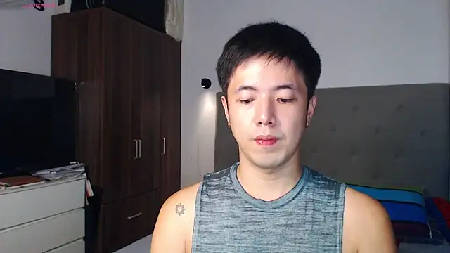 Snapshot of Addictiveboi chatting on 15, 2, 2026 Addictiveboi online show from 15, 2, 2026