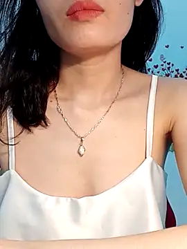 Hinna x online show from 15, 4, 2026