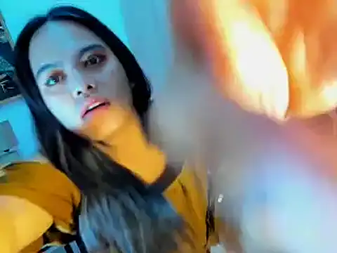 yourmochaloca69 online show from 1, 12, 2025