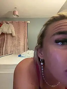 EllieMaeBaby online show from 6, 2, 2026