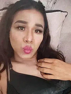 Snapshot of XXJiyaXX chatting on 11, 9, 2025 XXJiyaXX online show from 11, 9, 2025