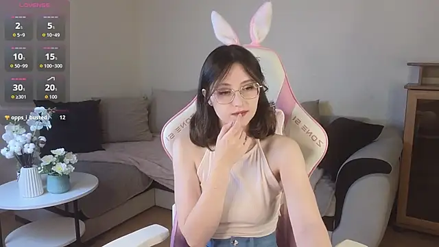 EsmaWonka online show from 24, 10, 2025