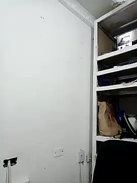 ashley moss online show from 8, 9, 2025