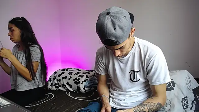 Candy Grey28 online show from 25, 9, 2025