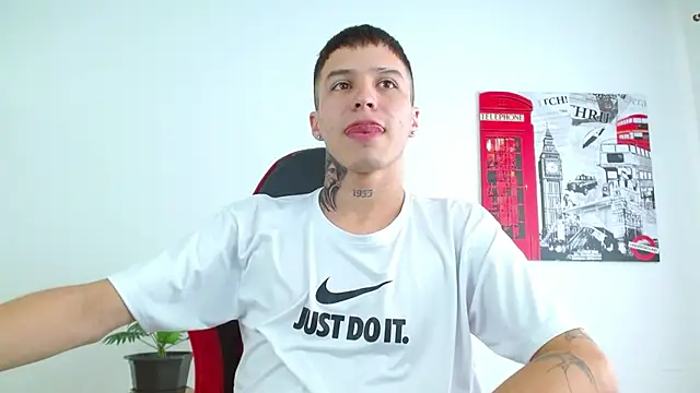 Cumandres18 online show from 15, 12, 2025