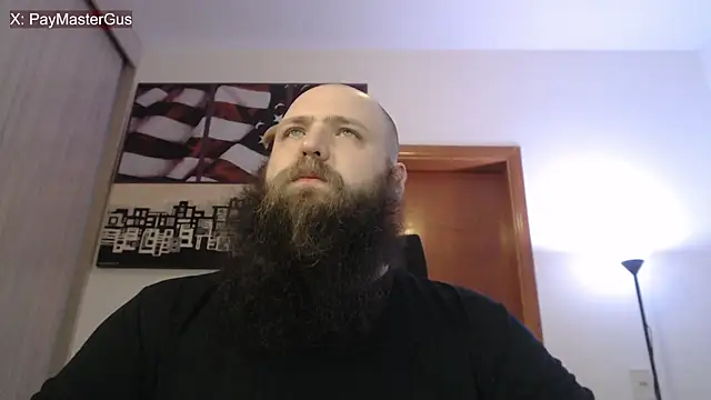 Snapshot of PayMasterGus chatting on 6, 10, 2025 PayMasterGus online show from 6, 10, 2025