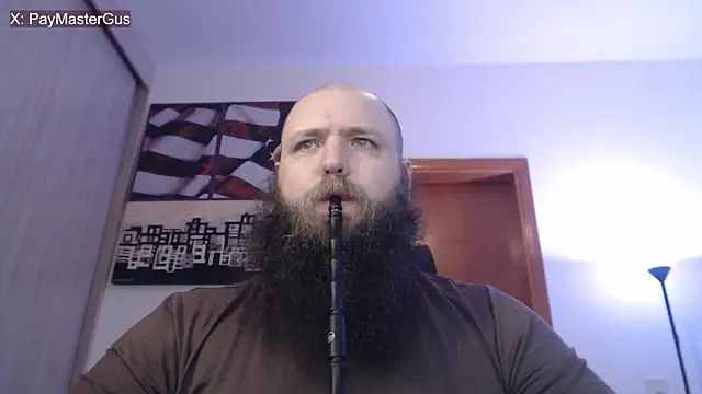 Snapshot of PayMasterGus chatting on 19, 10, 2025 PayMasterGus online show from 19, 10, 2025