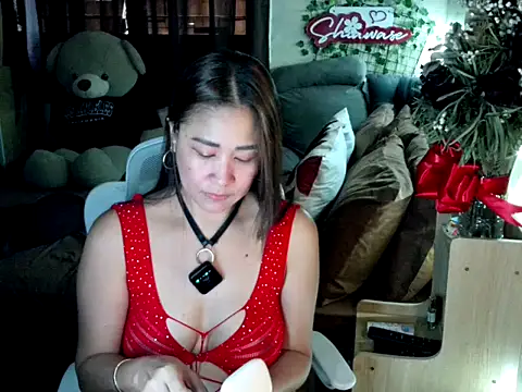 Shiawase1125 online show from 18, 3, 2026