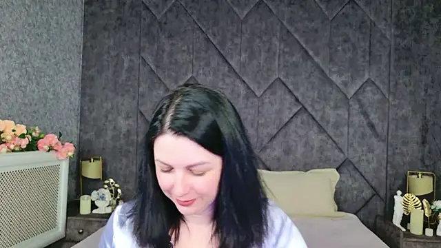 Nina Stane online show from 23, 3, 2026