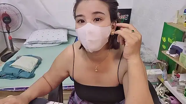 Snapshot of MichiLovely chatting on 3, 10, 2025 MichiLovely online show from 3, 10, 2025