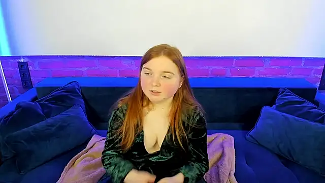 KattyRose8 online show from 18, 10, 2025