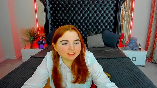 Snapshot of KattyRose8 chatting on 24, 4, 2026 KattyRose8 online show from 24, 4, 2026