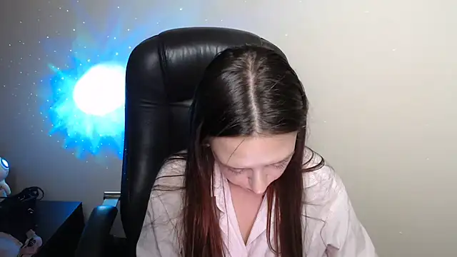 Snapshot of BonnieX_ chatting on 7, 5, 2026 BonnieX online show from 7, 5, 2026