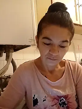 Snapshot of alinaalinutzq chatting on 29, 11, 2025 alinaalinutzq online show from 29, 11, 2025