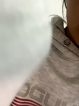 MengMeng0515 online show from 17, 11, 2025