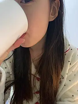 MengMeng0515 online show from 9, 1, 2026