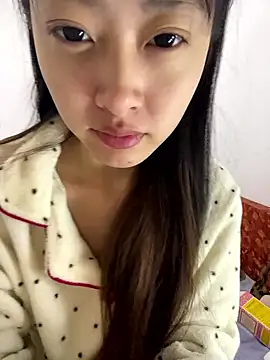 MengMeng0515 online show from 12, 1, 2026