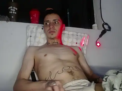 Snapshot of xalejo_max chatting on 21, 10, 2025 xalejo max online show from 21, 10, 2025