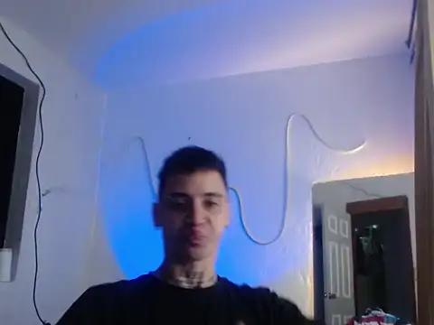 Snapshot of xalejo_max chatting on 16, 11, 2025 xalejo max online show from 16, 11, 2025