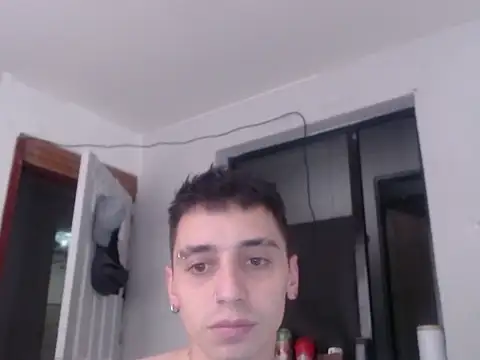 Snapshot of xalejo_max chatting on 21, 11, 2025 xalejo max online show from 21, 11, 2025