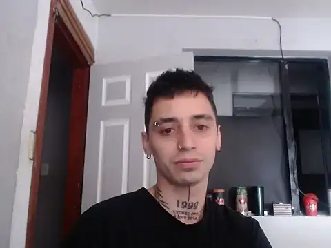 Snapshot of xalejo_max chatting on 22, 11, 2025 xalejo max online show from 22, 11, 2025