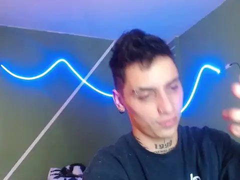 Snapshot of xalejo_max chatting on 14, 12, 2025 xalejo max online show from 14, 12, 2025