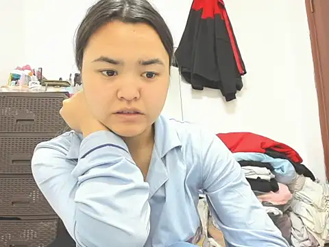 saika blush online show from 25, 2, 2026