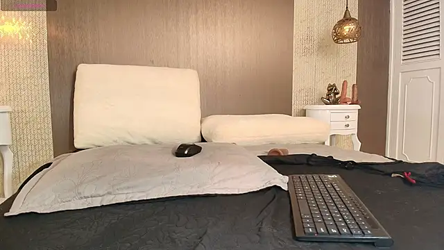 Snapshot of Tiifany_Baker chatting on 30, 11, 2025 Tiifany Baker online show from 30, 11, 2025