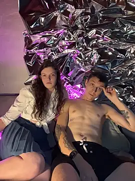 Snapshot of FoxStudioSex chatting on 17, 12, 2025 FoxStudioSex online show from 17, 12, 2025