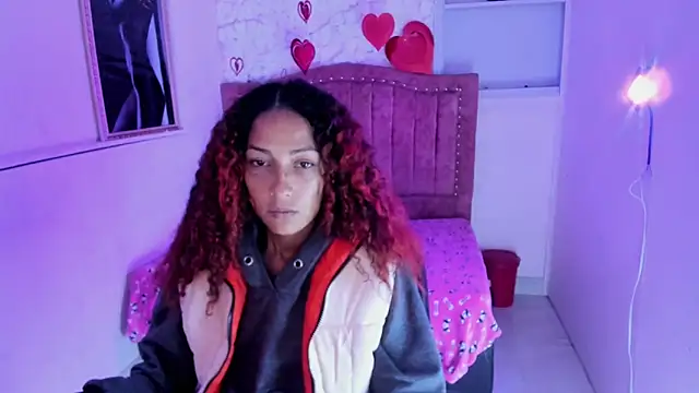 candela ruiz online show from 17, 9, 2025