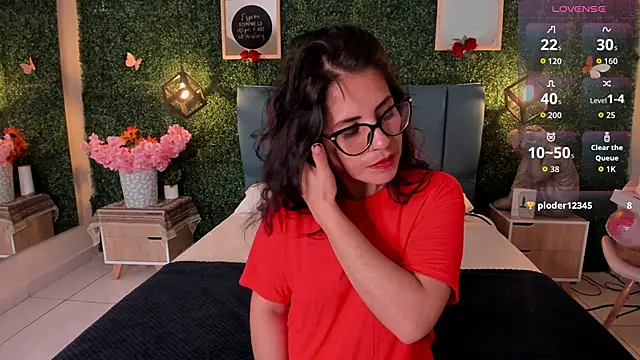 Linagh  online show from 13, 9, 2025