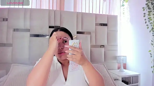 Zoey thompson online show from 27, 9, 2025