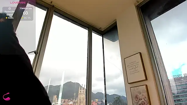 Zoey thompson online show from 1, 10, 2025