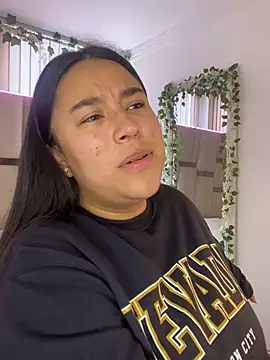 Zoey thompson online show from 14, 1, 2026