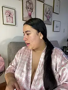 Zoey thompson online show from 8, 4, 2026