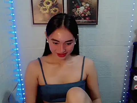 Snapshot of lovelysassy chatting on 2, 11, 2025 lovelysassy online show from 2, 11, 2025