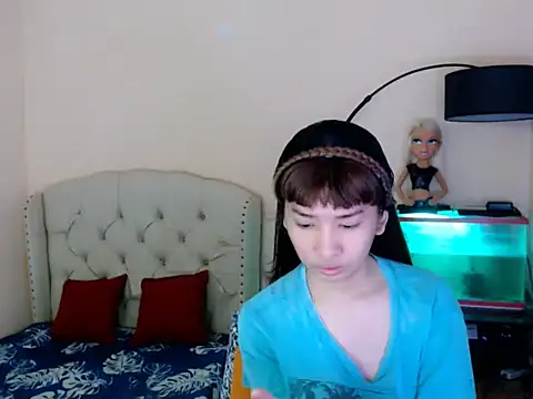 Snapshot of ShantalFoxxy_ chatting on 8, 3, 2026 ShantalFoxxy online show from 8, 3, 2026