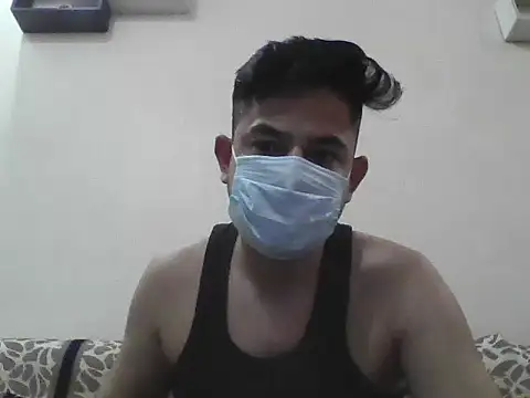 Snapshot of NIVAN_7251 chatting on 6, 11, 2025 NIVAN 7251 online show from 6, 11, 2025