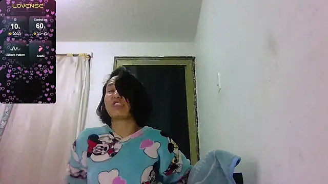 Natzu Choi online show from 10, 10, 2025