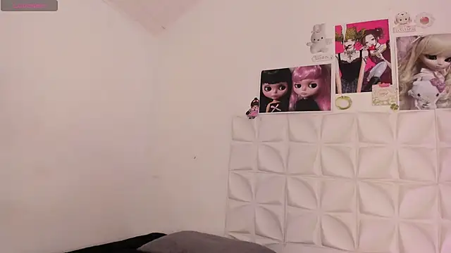 JuliethMoss online show from 5, 10, 2025