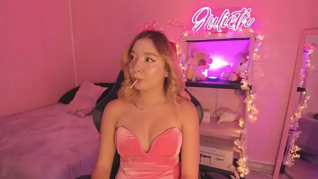 JuliethMoss online show from 14, 2, 2026