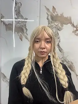 JuliethMoss online show from 3, 4, 2026