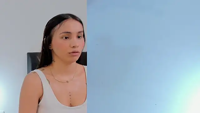 Snapshot of maily_zanss chatting on 26, 5, 2026 maily zanss online show from 26, 5, 2026
