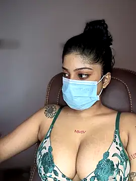 Snapshot of Saza_lklx chatting on 21, 11, 2025 Saza lklx online show from 21, 11, 2025