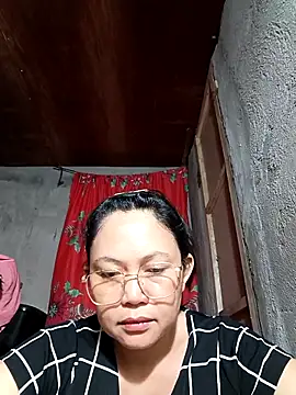 Everleigh mom online show from 24, 11, 2025