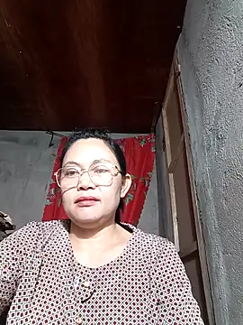 Everleigh mom online show from 27, 11, 2025